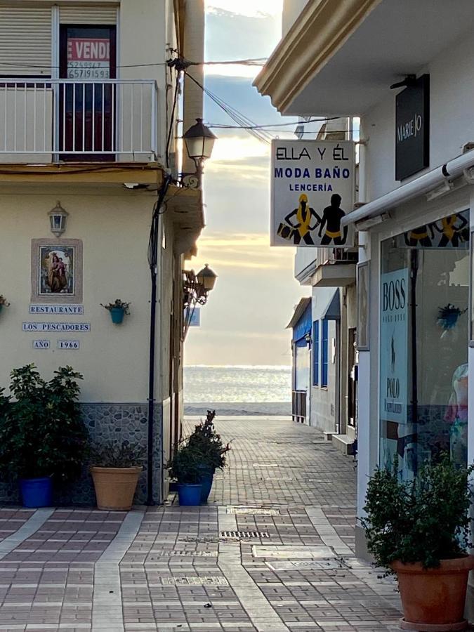 Las Arenas De La Carihuela Torremolinos Bagian luar foto